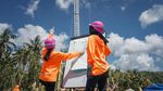 Kiprah Dua Srikandi PLN Ikut Bangun Tower Listrik Darurat di NTT