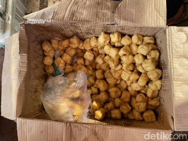 Kuliner Cirebon, Berburu Tahu Gejrot Nikmat di Pasar Kanoman