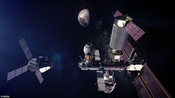 Konsep Gateway diperkenalkan pada Maret 2017. Bentuknya semacam beberapa modul yang disatukan dan dibuat oleh beberapa perusahaan berbeda. Ide awal NASA adalah astronot mengunjungi Gateway pada 2024 dan baru menginjak kembali ke Bulan pada 2028. Foto: NASA