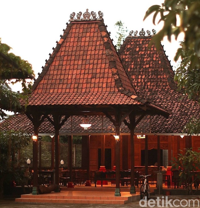 Rumah Makan Wajawa Kopi Rumah Makan Wajawa Kopi di Blitar, Jawa Timur.