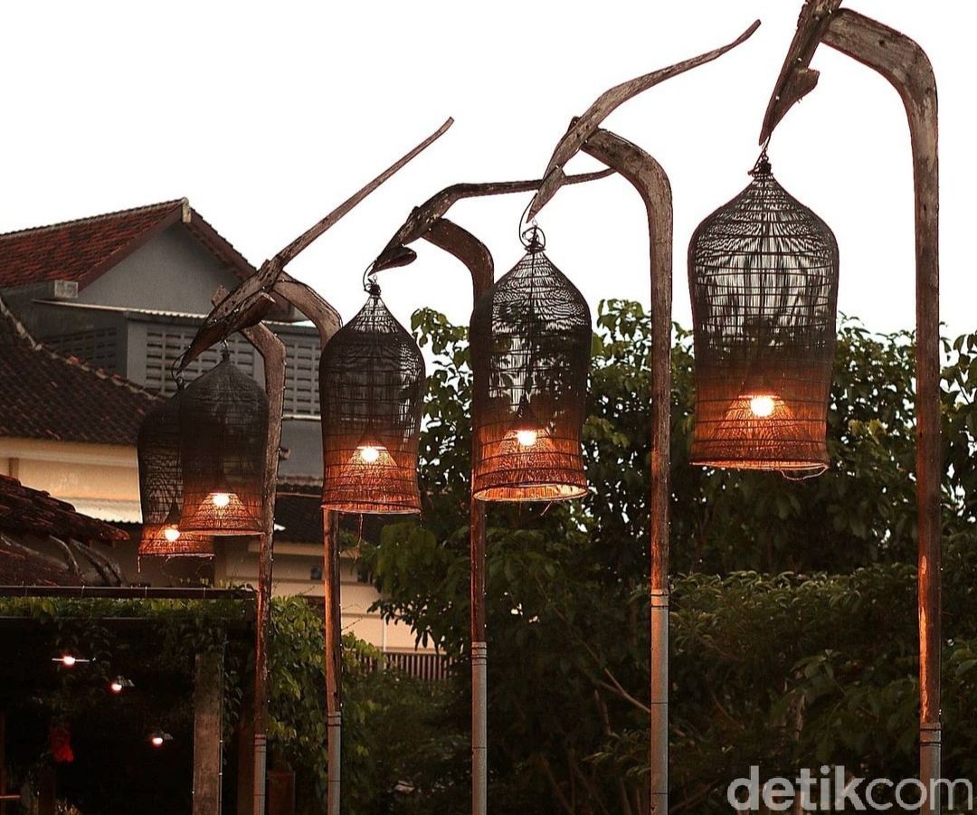 Rumah Makan Wajawa Kopi di Blitar, Jawa Timur.