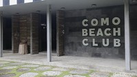 COMO Uma Canggu berlokasi di Jalan Pantai Batu Mejan, Canggu, Bali. Tamu hotel bisa menikmati sarapan di COMO Beach Club yang lokasinya persis menghadap pantai. Foto: Grandyos Zafna/detikFOTO