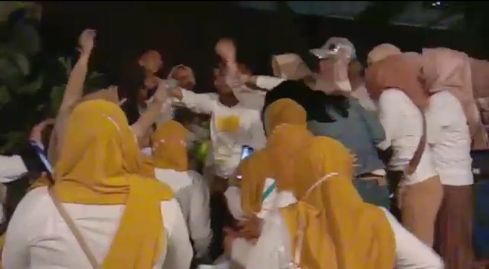 Viral emak-emak di Medan party tanpa protokol kesehatan (Screenshot video viral)