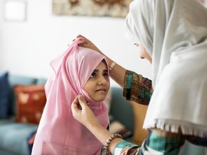 Negara Ini Bakal Larang Siswi Pakai Jilbab di Kelas, Pemerintah Ungkap Alasannya