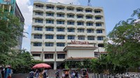 Kepala UPT Pengelolaan Kawasan Cagar Budaya Kota Yogyakarta Ekwanto menyebut Hotel Mutiara termasuk bangunan ikonik pada masanya. Namun, hotel yang dibangun pada 1980 itu bukan bagian cagar budaya.