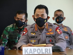 Kapolri Terjunkan 4 Kapal dengan Drone Bantu Cari KRI Nanggala-402