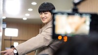 Kim Sang Bum atau Kim Bum adalah aktor ternama Korea Selatan. Namanya mulai dikenal saat berperan sebagai member F4, So Yi Jung di Boys Over Flowers. Foto: Instagram kimbumphofc