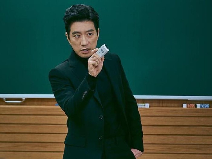 Kim Myung Min di drama Law School.
