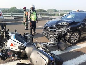 Mobil Dinas-Moge BMW Patwal Ditabrak Pengemudi Ngantuk di Soetta