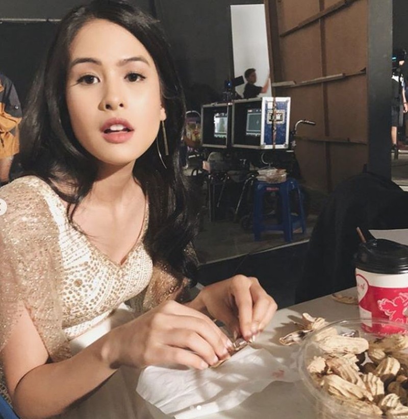 Ngopi dan Ngeteh Jadi Pilihan Maudy Ayunda Saat Santai