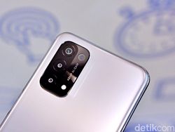 Unboxing Oppo A74 5G, HP 5G Termurah di Indonesia Harga Rp 3 jutaan