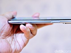 Unboxing Oppo A74 5G, HP 5G Termurah di Indonesia Harga Rp 3 jutaan