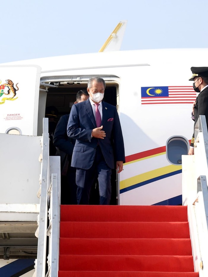 Pemimpin negara-negara ASEAN mendarat di Bandara Soetta untuk menghadiri KTT ASEAN 2021. (Rusman/Biro Pers Sekretariat Presiden)