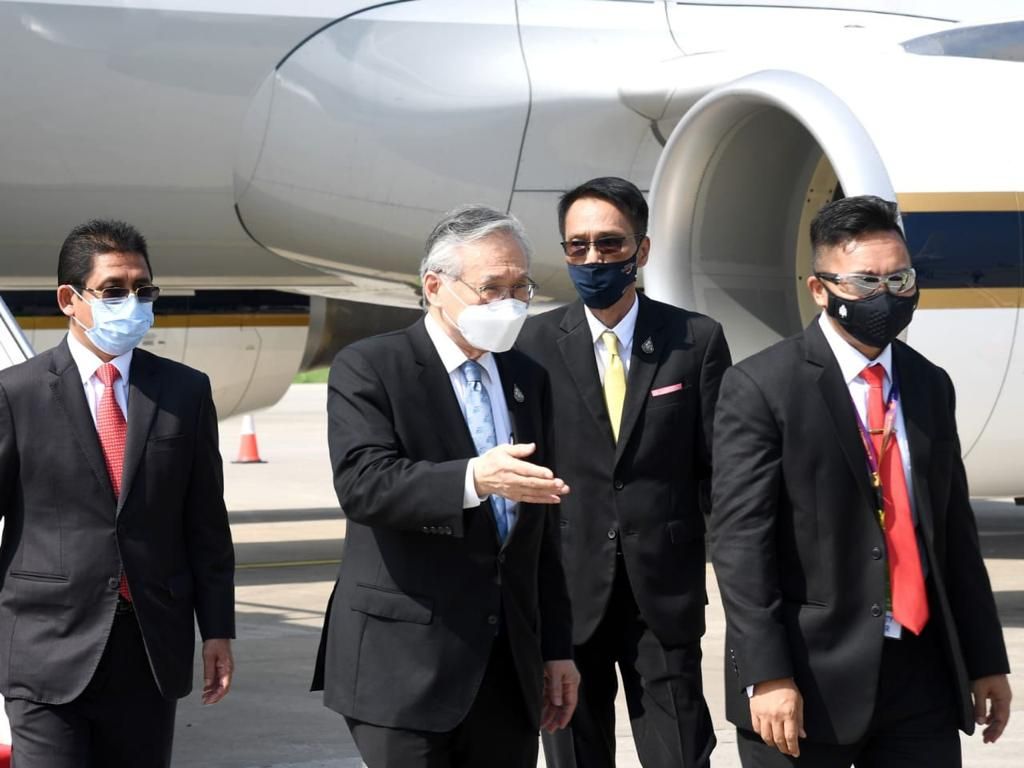 Pemimpin negara-negara ASEAN mendarat di Bandara Soetta untuk menghadiri KTT ASEAN 2021. (Rusman/Biro Pers Sekretariat Presiden) Pemimpin negara-negara ASEAN mendarat di Bandara Soetta untuk menghadiri KTT ASEAN 2021. (Rusman/Biro Pers Sekretariat Presiden)