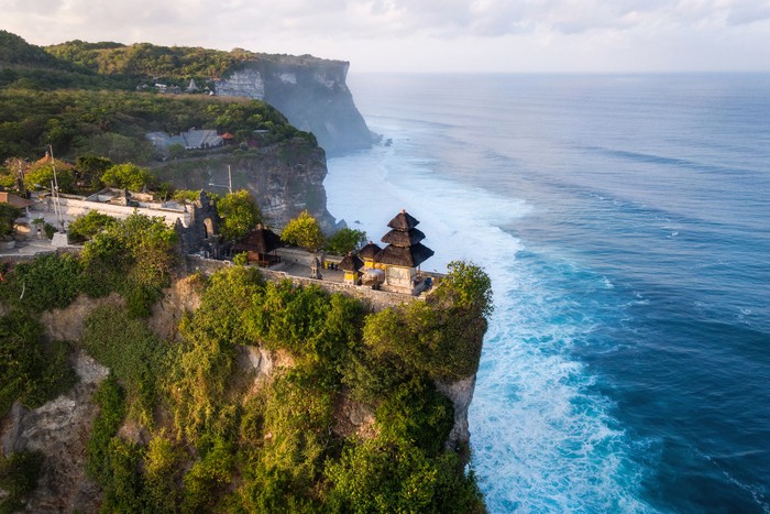 Pura Luhur Uluwatu, Bali