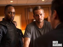Sinopsis Film Brick Mansions: Kala Paul Walker Terkepung Para Penjahat