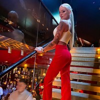 Darya Kornilova yang merupakan runner up kontes kecantikan Miss Primorye 2012 telah mengonfirmasi bahwa dirinya selamat dari insiden maut tersebut. Dia mengatakan bahwa masih hidup.  Foto: dok. Instagram/@kornilova.dasha