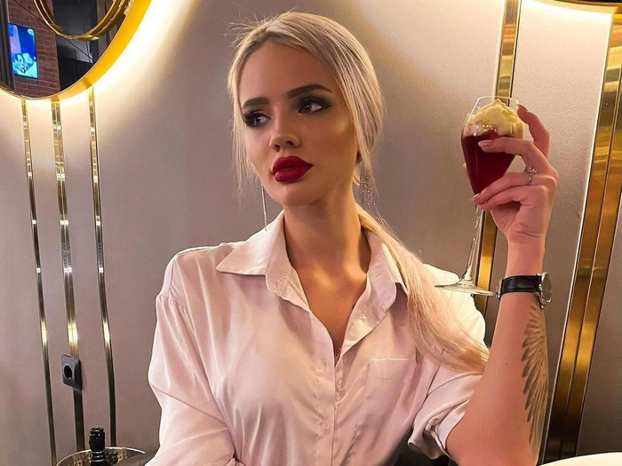 Darya Kornilova Darya Kornilova