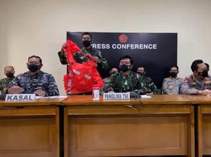 Awak KRI Nanggala Diduga Keluarkan Escape Suit tapi Tak Sempat Pakai