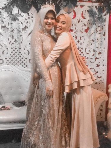 Kisah viral bridesmaid pengantin yang ternyata maling saat acara pernikahan.