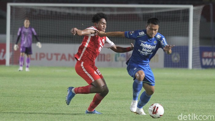 Persija Jakarta menjadi juara Piala Menpora 2021 usai menaklukkan Persib Bandung di dua leg pertandingan final.