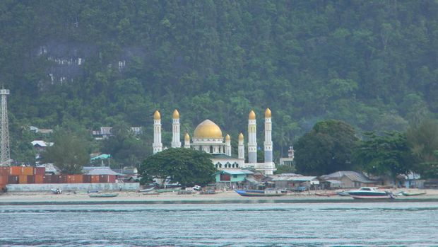 Masjid Agung Baiturrahim Kaimana