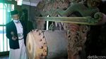 Melihat Lebih Dekat Masjid Peninggalan Sunan Muria di Kudus