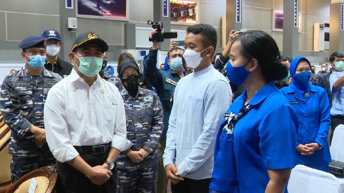 Menko PMK dan Mensos Beri Pendampingan ke Keluarga Kru KRI Nanggala-402