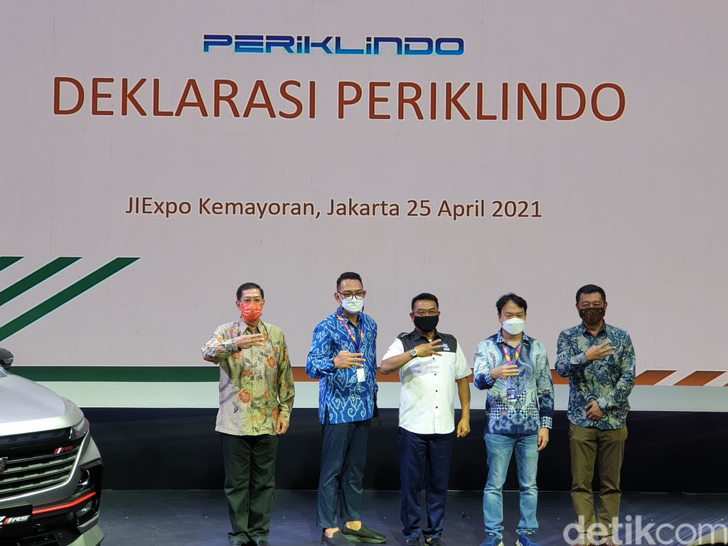 Moeldoko Jadi Ketua Persatuan Industri Kendaraan Listrik RI