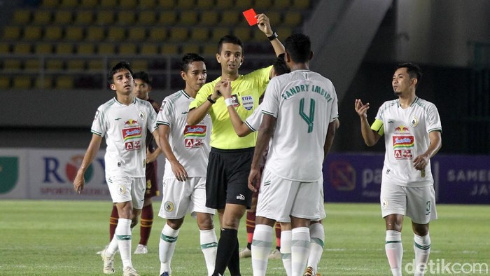 PSS Sleman berhasil meraih tempat ketiga di Piala Menpora 2021. Posisi itu berhasil diraih PSS Sleman usai menumbangkan PSM Makassar 2-1.