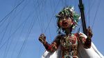 Boneka Raksasa Sang Penyemangat Olimpiade Jepang