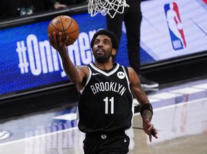 Pebasket Kyrie Irving Mualaf, Kini Jalani Puasa Ramadhan