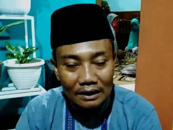 Duka masih dialami Peltu Wahyudi, ayah almarhum Serda Ede Pandu Yudha Kusuma. Pasalnya, baru minggu lalu, Peltu Wahyudi sempat video call pamer sepatu Pakaian Dinas Lapangan (PDL) pada anaknya