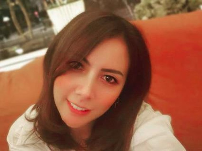 Elda Chaniago terjun ke dunia hiburan