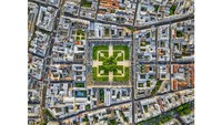 Melakukan penerbangan rendah dan memotret lanskap pusat kota, termasuk Paris, adalah hal yang paling sulit dilakukan. Namun Jeffrey Milstein bisa melakukannya. Ini potret Place des Vosges.