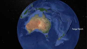 Dengan kedalaman 10.882 meter di bawah permukaan air laut, Palung Tonga yang berada di Samudra Pasifik merupakan palung terdalam yang berada di belahan Bumi bagian selatan. (Foto: Marine Insight)