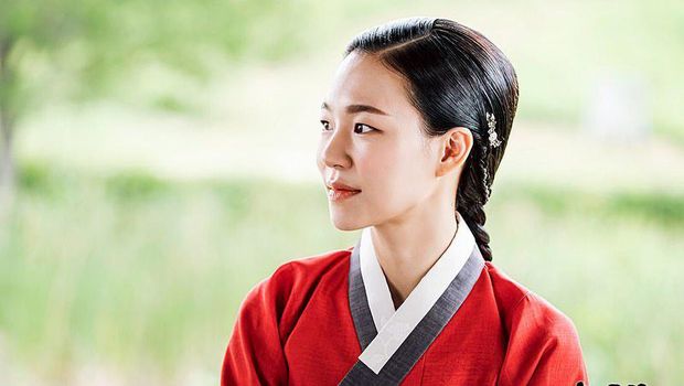 Han Ye Ri