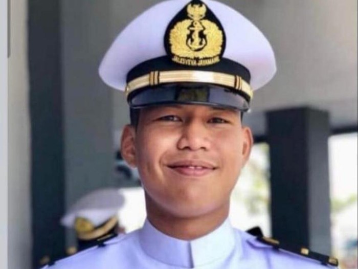 Kepala Divisi Mesin KRI Nanggala-402, Letda Laut Resha Tri Utomo Sigar