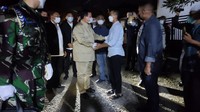 Prabowo menyampaikan belasungkawa atas gugurnya 53 awak KRI Nanggala-402. Prabowo memastikan seluruh awak yang gugur merupakan putra terbaik bangsa.