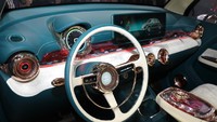 Hanya saja di Shanghai Auto Show 2021, tempat  Ora Punk Cat ini dipamerkan, spesifikasi mesin serta jarak tempuhnya masih dirahasiakan. Tapi Electrec memperkirakan sama dengan EV yang dirilis ORA sebelumnya, seperti ORA Haomao yang hadir dengan paket baterai lithium iron phosphate 47,8 kWh atau paket baterai litium terner 59,1 kWh yang menghasilkan jangkauan 400 km (250 mil) dan 500 km (310 mil). Foto: Carscoops