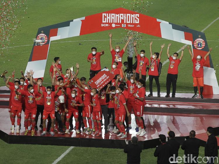 Persija Rayakan Gelar Juara Piala Menpora 2021