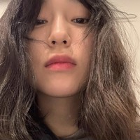 Ryu Hye Young mulai dikenal publik sejak membintangi film Graduation Trip pada 2012. Ia pun memenangkan penghargaan ‘Best Actress’ dari Festival Film Pendek Multikultural Internasional. Foto: dok Instagram ryuniverse328