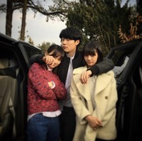 Menariknya, peran Ryu Hye Young dalam drama Korea Law School seakan terhubung dengan Reply 1988. Sebab, ia dikisahkan sebagai mahasiswa mahasiswa hukum yang tangguh dan ‘badass’ dalam Reply 1988. Foto: dok Instagram ryuniverse328