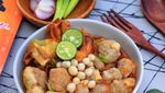 Slurpp! 20 Bakso Aci yang Pedas Kenyal Ada di Sini