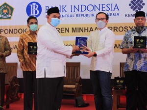 RI Mau Jadi Kiblat Ekonomi Syariah, Telkom Poles Pesantren