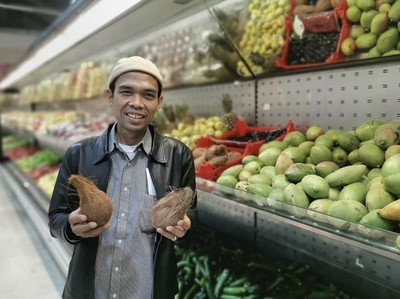 Tak Cuma UAS, Singapura Pernah Larang Masuk Pastor Asal AS
