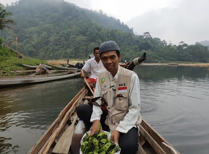 Ustaz Abdul Somad, Penggemar Berat Nasi Mandhi hingga Durian Ustaz Abdul Somad, Penggemar Berat Nasi Mandhi hingga Durian