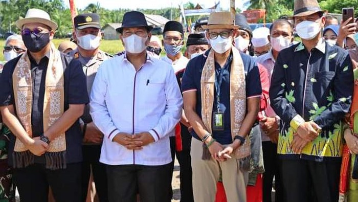 Andre Rosiade & Sandiaga Uno