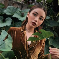 Bagaimana tidak, Jamie Chua yang dikenal sebagai ratu Hermes itu sudah sering mengajak Calista ke berbagai fashion show saat usianya masih 15 tahun. Foto: dok. Instagram/@xcalikins