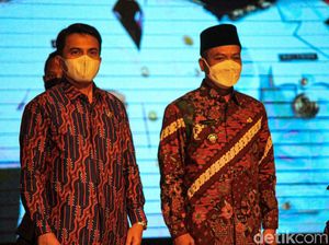 Hadapi Pilbup Bandung, Kang DS dan Sahrul Gunawan Cuti Jadi Bupati-Wabup